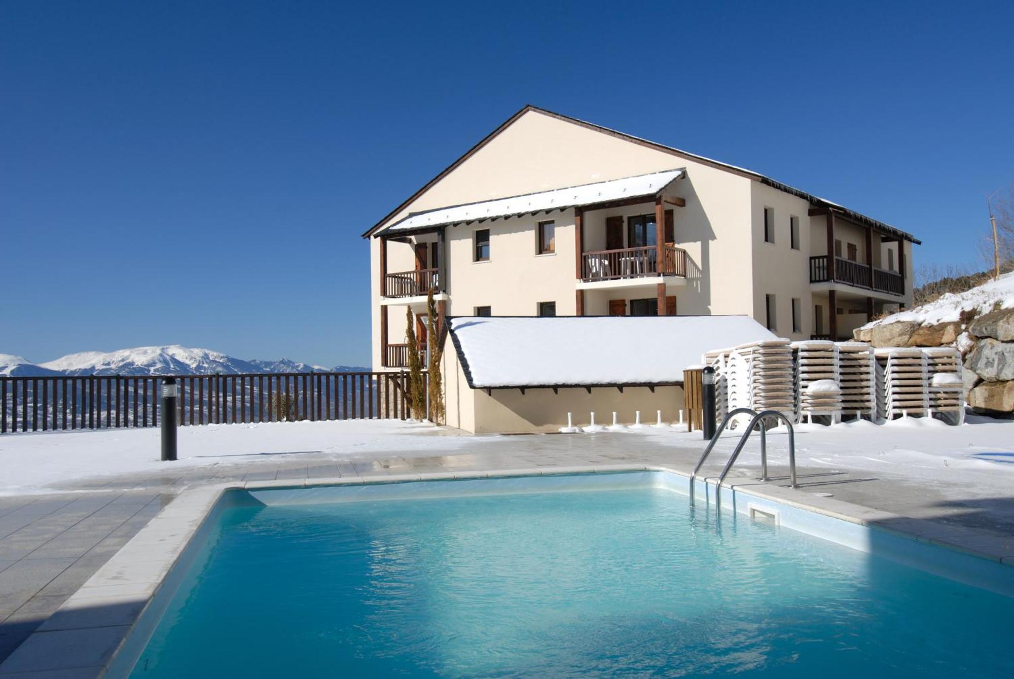 Residence Odalys Mille Soleils Font-Romeu-Odeillo-Via Εξωτερικό φωτογραφία