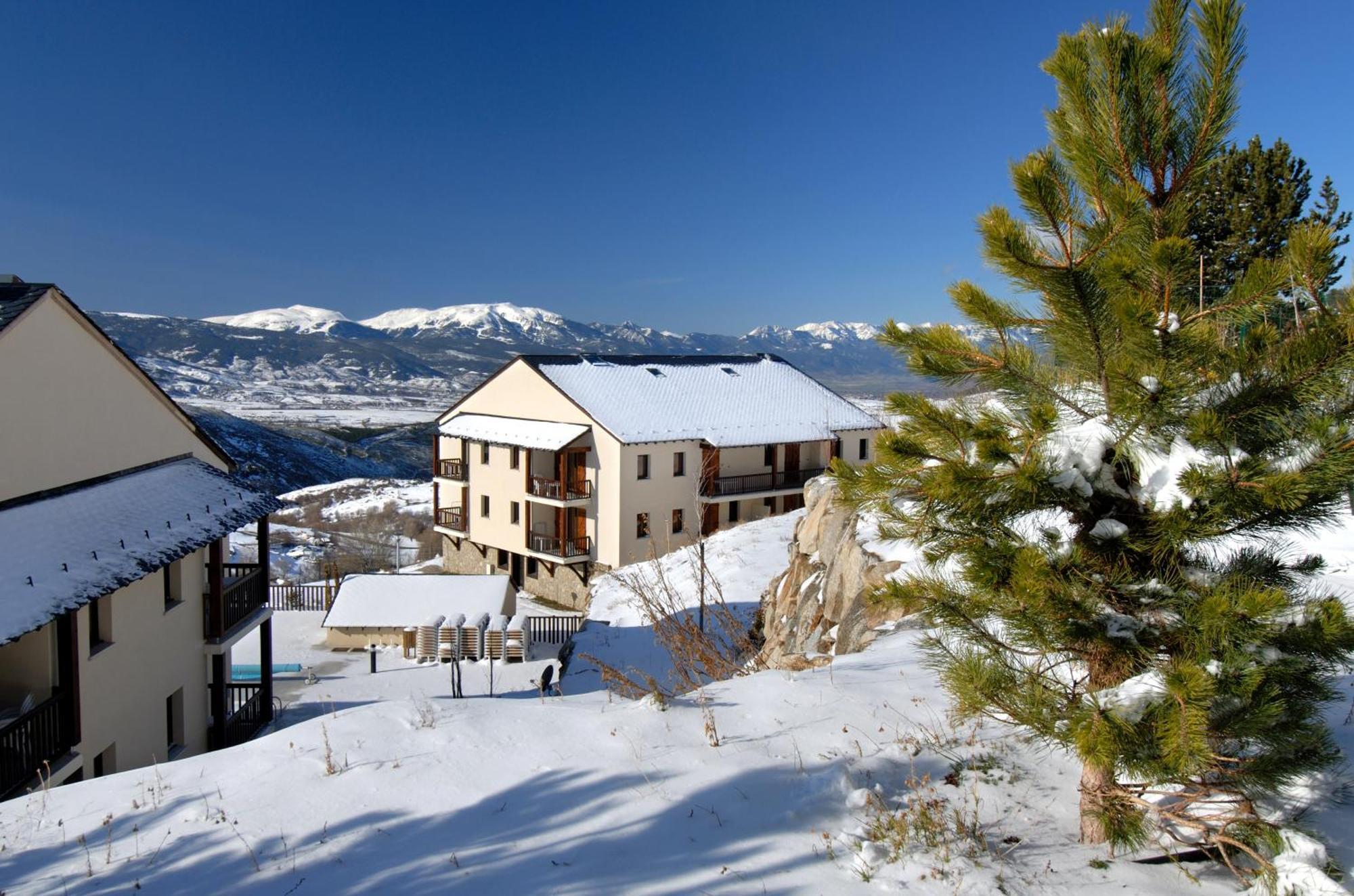 Residence Odalys Mille Soleils Font-Romeu-Odeillo-Via Εξωτερικό φωτογραφία